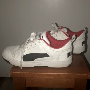 Women’s/Kids white/red/black Pumas